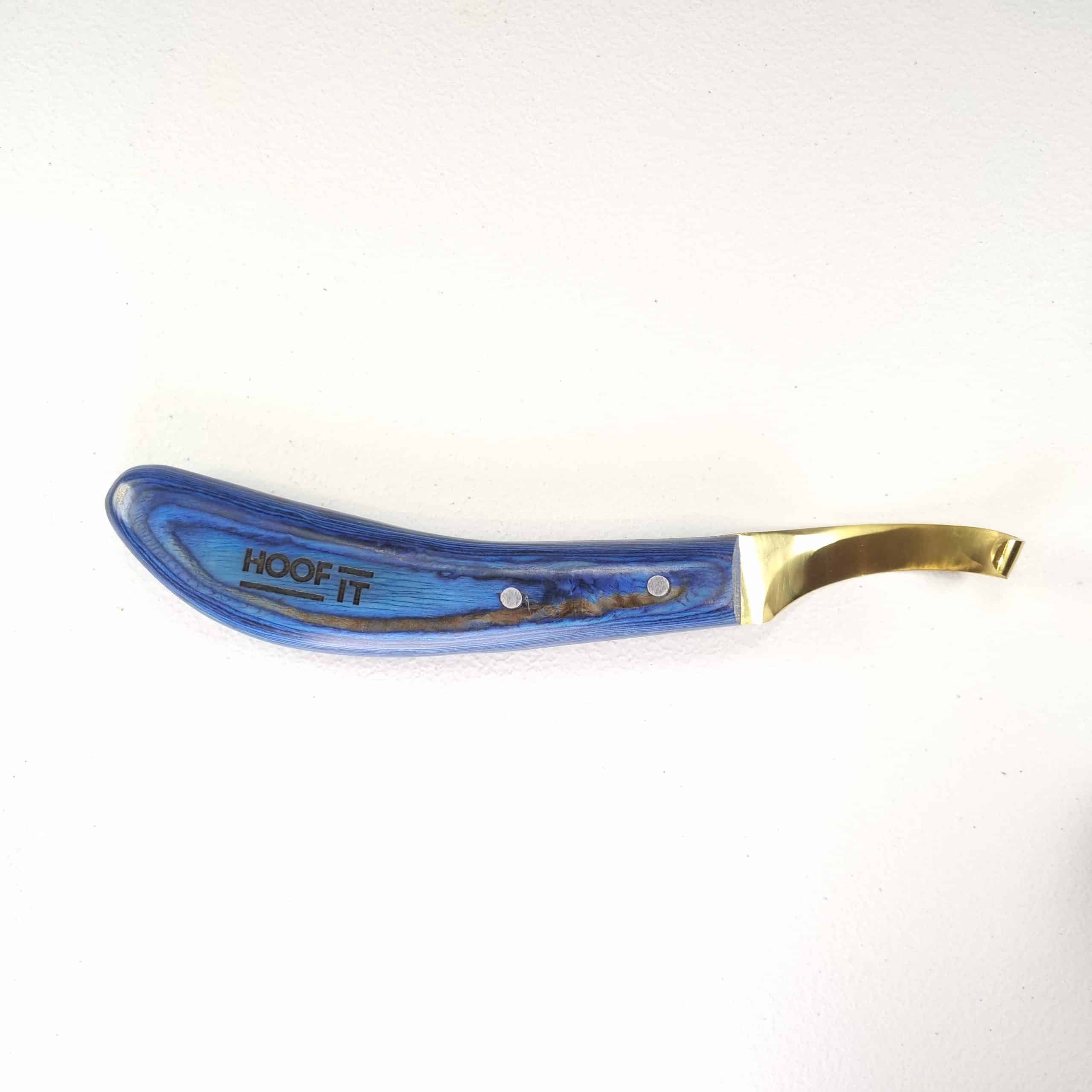 Hoof It Blue Handle Hoof Knife – Left Hand, Gold Blade, J2 Stainless Steel 5 Hoof It hoof knife with a gold curved hooked blade and blue wooden HOOF IT handle, side view